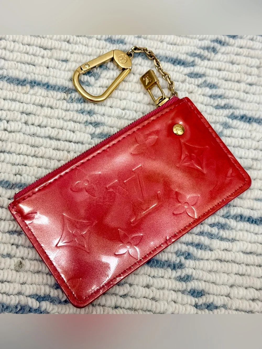 LOUIS VUITTON Vintage Y2K Classic Red Monogram Vernis Key Pouch Pouchette Cles
